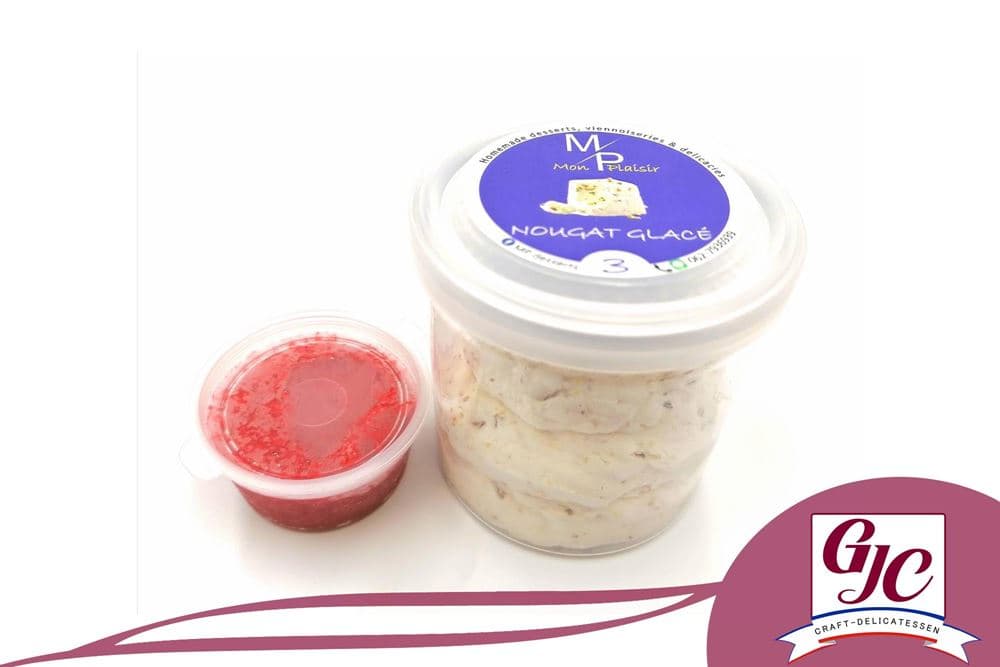 Nougat glacé en verrine plastique